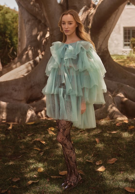Phoebe Dynevor