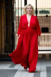 Pixie Lott’s Crimson Drama in East London