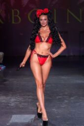 Rachel Pizzolato Debuts Las Vegas Swimwear
