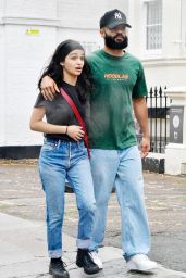 Rachel Zegler’s London Street Style: A Quietly Perfect Fashion Moment