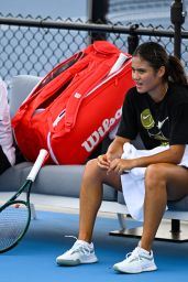 Raducanu’s Cincinnati Practice: A Sportswear Duality