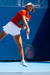Raducanu’s Cincinnati Practice: A Sportswear Duality
