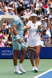 Raducanu Unveils Clean Courtside Style at US Open