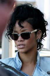 Rihanna’s 2009 Shopping Trip Debuts Military Denim