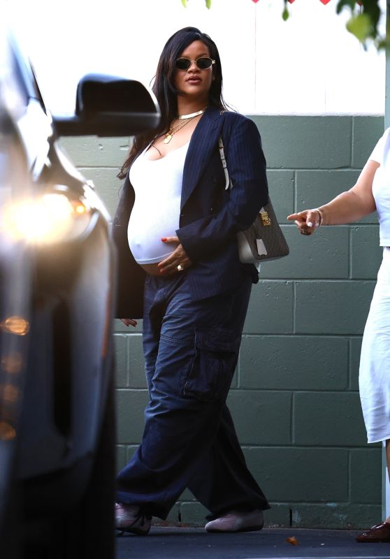 Rihanna’s Alexander Wang Cargo Pants