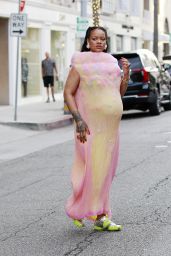 Rihanna’s Neon-Pastel Collision in Los Angeles