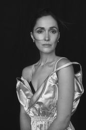  Rose Byrne Unveils Retro-Modern C Magazine Looks