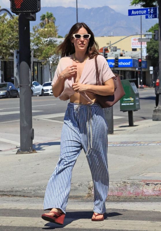 Scout Willis’s Effortless L.A. Street Style