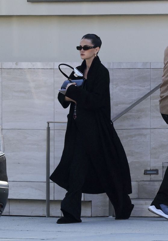 Selena Gomez’s Sleek Office Power Play in L.A.
