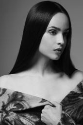 Sofia Carson Unveils Sculptural Style for Numéro