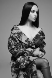 Sofia Carson Unveils Sculptural Style for Numéro