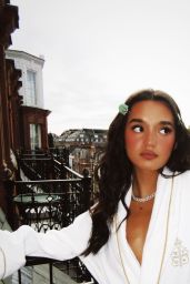 Sophia Hammons - Teen Vogue