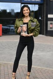 Sophie Lee Unveils Book, Hosts Class in Hotel Football