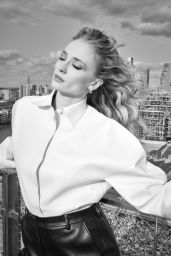 Sophie Turner Unveils a New Urban Edge for Flaunt