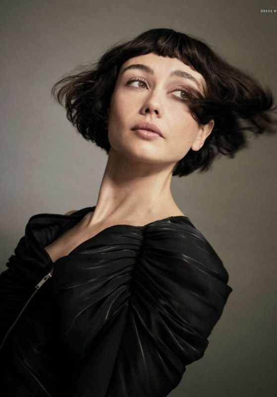 Sydney Chandler’s Sci-Fi Noir for Emmy Magazine