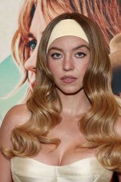 Sydney Sweeney Americana Premiere Style