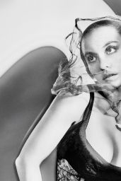 Sydney Sweeney Unveils Vintage Glamour for WSJ. Mag