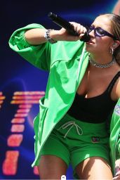Tate McRae: The Pop Sensation