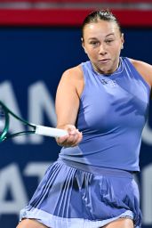 Tennis Clash in Montreal: Raducanu’s Pink vs. Anisimova’s Blue