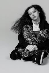 Violet McGraw’s Rebel-Cool Style for Amazing Magazine