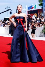 Amanda Seyfried Venice Film Festival Triumph: When Theatrical Grandeur Meets Modern Sophistication