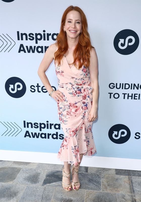 Amy Davidson Embodies Floral Charm at Step Up Awards 2025