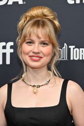 Angourie Rice Attends “Steal Away” TIFF Premiere in Sculptural Noir Elegance