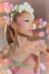 Ariana Grande Unveils Ozian Glamour for r e m beauty