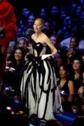 Ariana Grande Unveils Whimsical Gown at 2025 MTV VMAs
