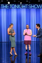 Aryna Sabalenka Debuts Champion Glam on The Tonight Show – Sept 2025
