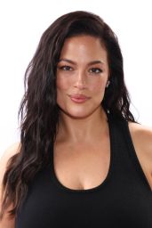 Ashley Graham Commands Daytime Beauty Awards in Slit-Black Precision