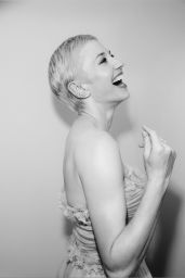 Carrie Coon Embodies Emmys 2025 Serene Celestial Glamour
