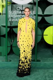 Chiara Ferragni Champions CNMI Awards In Yellow Floral Gown With Keyhole Cutout