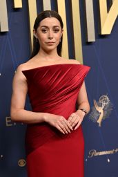 Cristin Milioti Redefines Classic Drama at the Emmy Awards