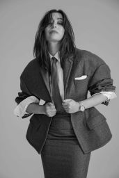 Cristin Milioti Unveils Leopard-Laced Drama for FLAUNT Magazine (Sept 2025)