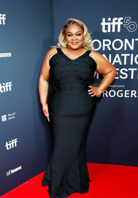 Da’Vine Joy Randolph attends TIFF 2025 premiere in sculptural noir