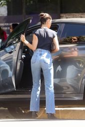 Eiza Gonzalez Unveils Sleek Street Style at Sweet Butter Kitchen, Sherman Oaks – August 31, 2025
