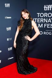 Elizabeth Olsen - Debuts Dark Glamour at TIFF 2025