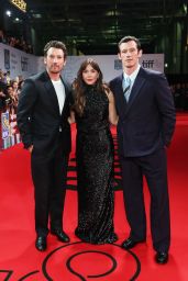 Elizabeth Olsen - Debuts Dark Glamour at TIFF 2025