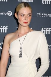 Elle Fanning Sleek Contrast at the Toronto Film Festival