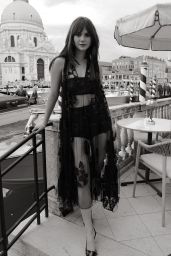 Emilia Jones: Gothic Glamour Meets Venice’s Grandeur – August 2025