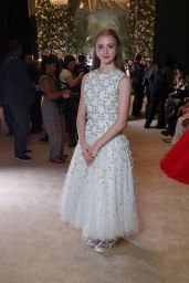 Evie Templeton Unveils Richard Quinn LFW With Beaded White Radiance