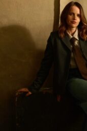 Felicity Jones: Toronto’s Velvet Rebellion at TIFF 2025