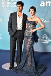 Halsey Debuts Navy Lace at amfAR Gala Venice 2025