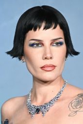 Halsey Debuts Navy Lace at amfAR Gala Venice 2025