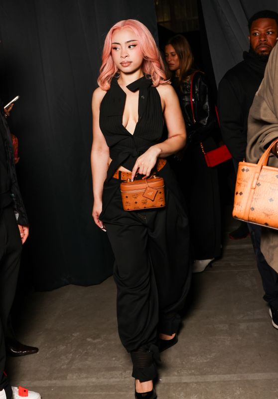 Ice Spice Commands MCM Presentation With Nineties Inspired Tailoring