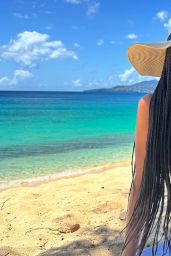 Idania Hopkin Unveils Globetrotter Style