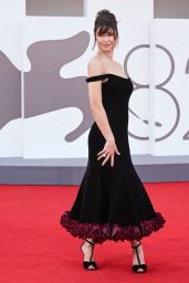 Iryna Zhuravska Debuts Dark Bloom Elegance at Venice Film Festival 2025