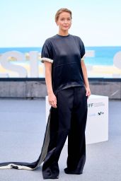 Jennifer Lawrence Debuts Choppy Bangs & Phoebe Philo’s Optical Illusion Gown at San Sebastian Film Festival