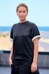 Jennifer Lawrence Debuts Choppy Bangs & Phoebe Philo’s Optical Illusion Gown at San Sebastian Film Festival
